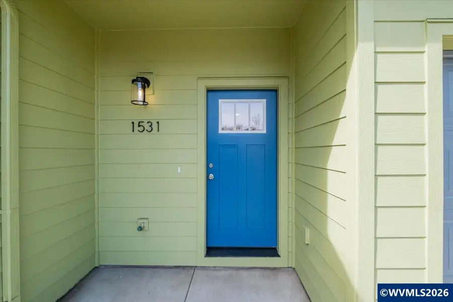 1531 SW 11th St, Dallas, OR 97338 - #3