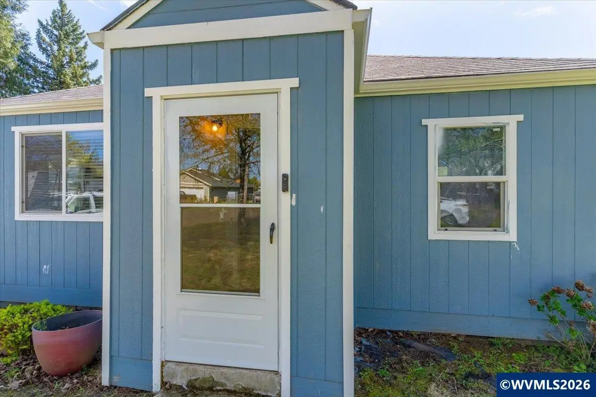 465 SW Oakdale Av, Dallas, OR 97338 - #1