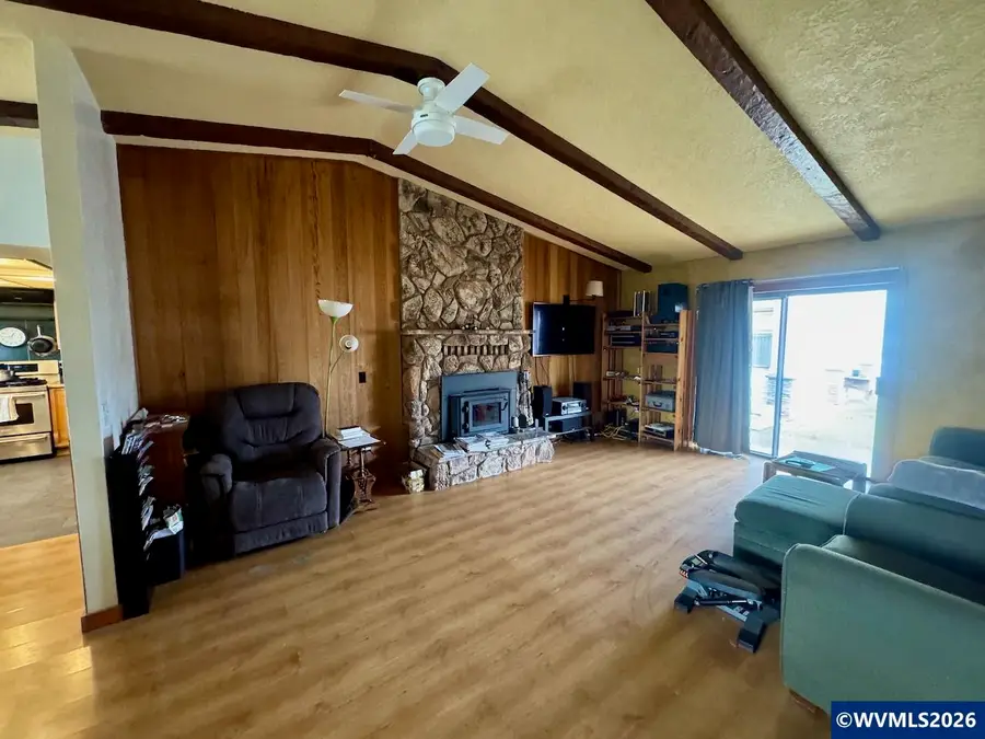 634  Cessna St, Independence, OR 97351 - #3