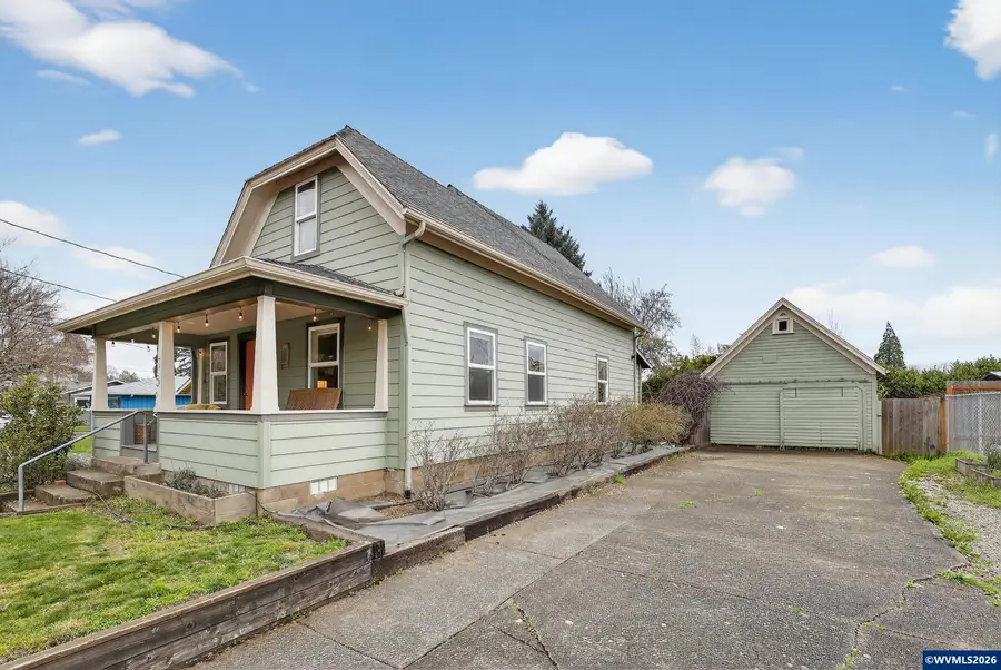 352  21st Av NE, Salem, OR 97301 - #2