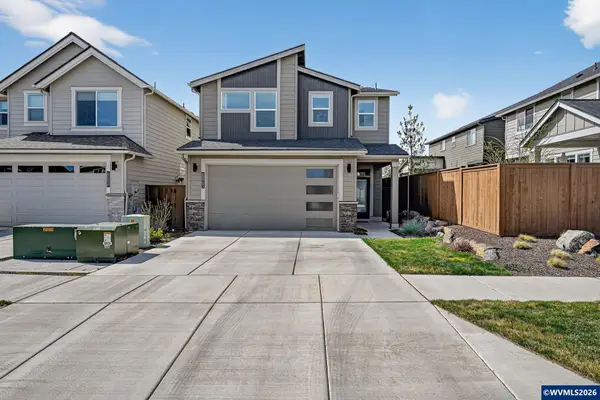 60903 SE Epic Pl, Bend, OR 97702