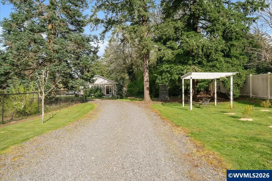 622 SE 4th Av, Mill City, OR 97360 - #3