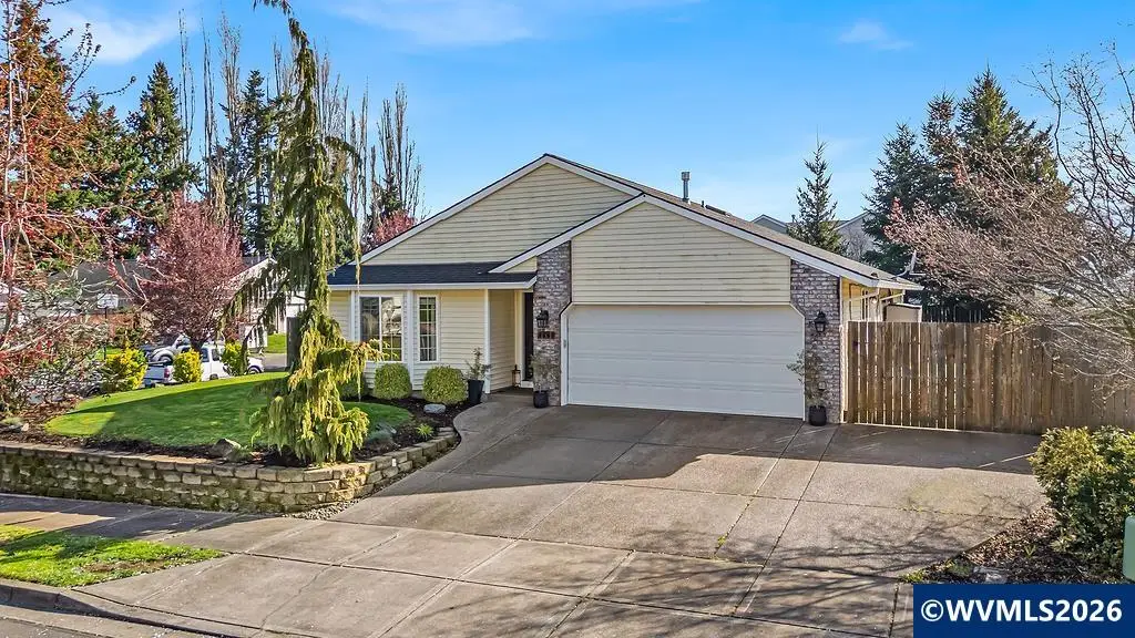 4460  Morfitt St, Hubbard, OR 97032 - #1