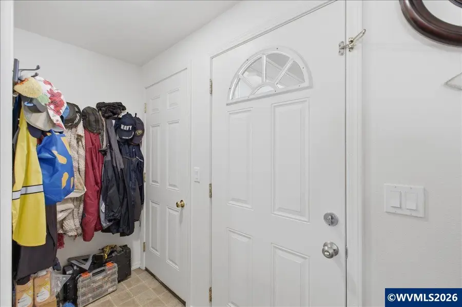 1066  Kees St, Lebanon, OR 97355 - #3