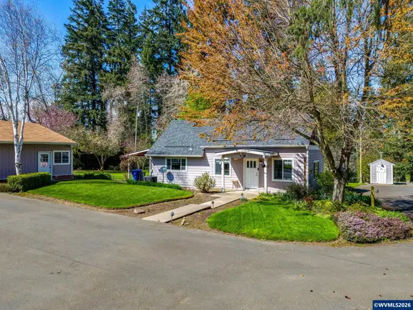 3249  64th Pl NE, Salem, OR 97305