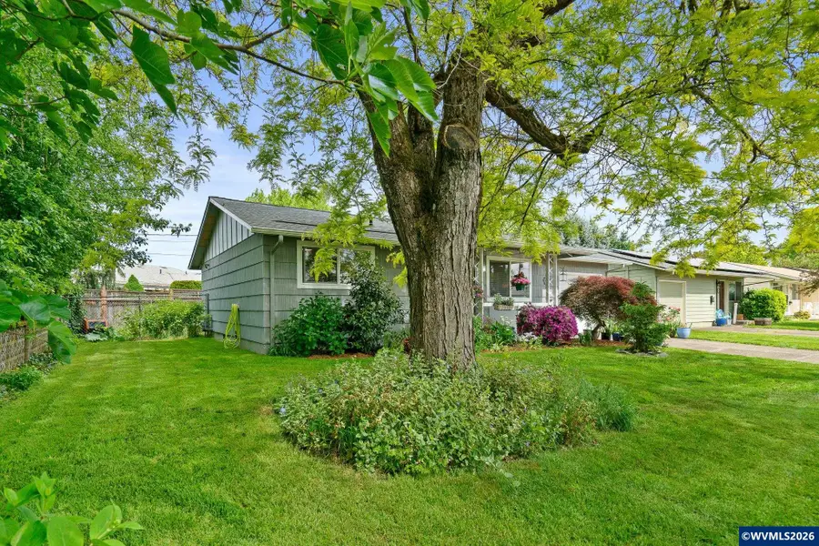 1153  Dellmoor Wy, Woodburn, OR 97071 - #2