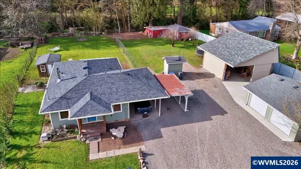 18191 S Highway 211, Molalla, OR 97038