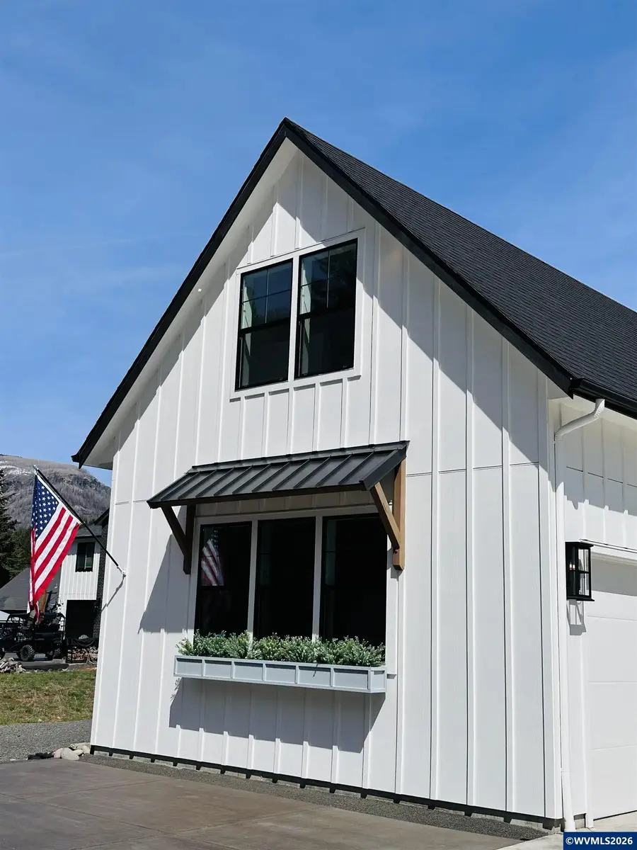 335  Janice Ct, Detroit, OR 97342 - #2