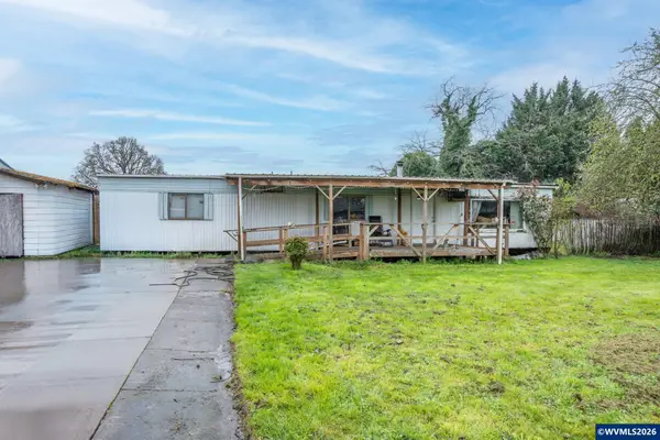 37174  Pony Rd, Lebanon, OR 97355