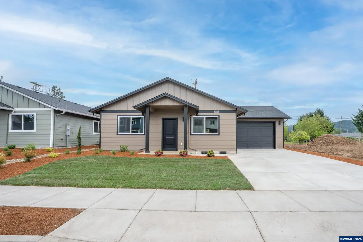 4527  Live Oak St, Sweet Home, OR 97386 - #1