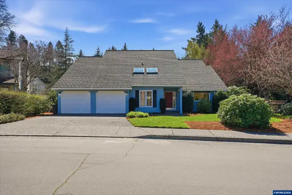 7025 SW Windemere Lp, Portland, OR 97225
