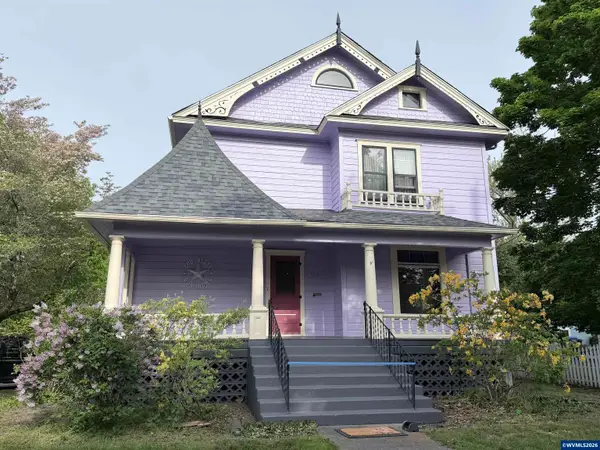 1113  Cottage St NE, Salem, OR 97301