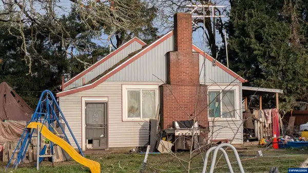 30626  Santiam Hwy, Lebanon, OR 97355