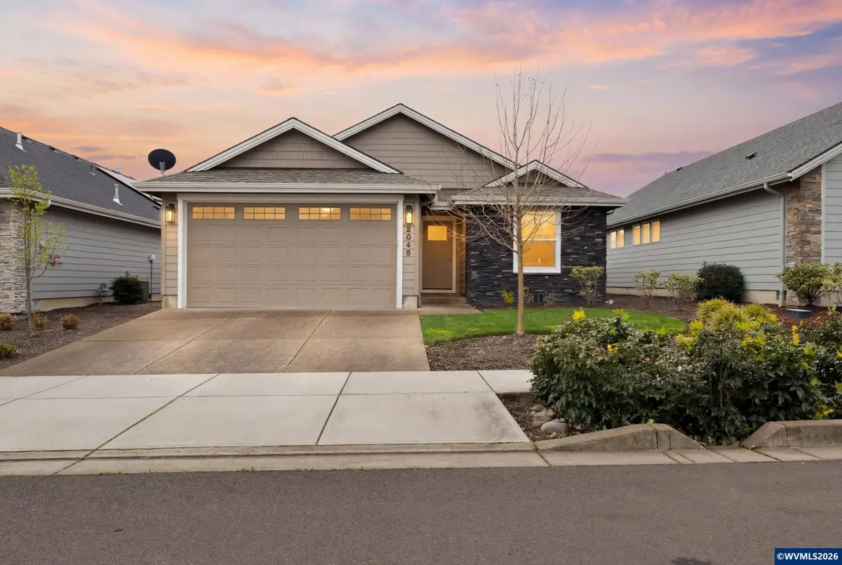 2045 SE Academy St, Dallas, OR 97338 - #1