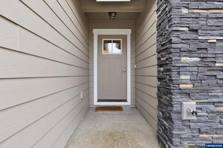 2045 SE Academy St, Dallas, OR 97338 - #3