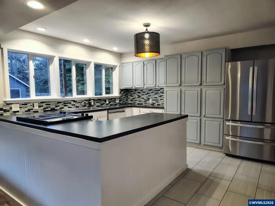 641  Dietz Av NE, Keizer, OR 97303 - #3