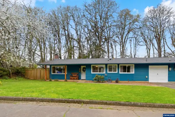 239 NE Azalea Dr, Corvallis, OR 97330