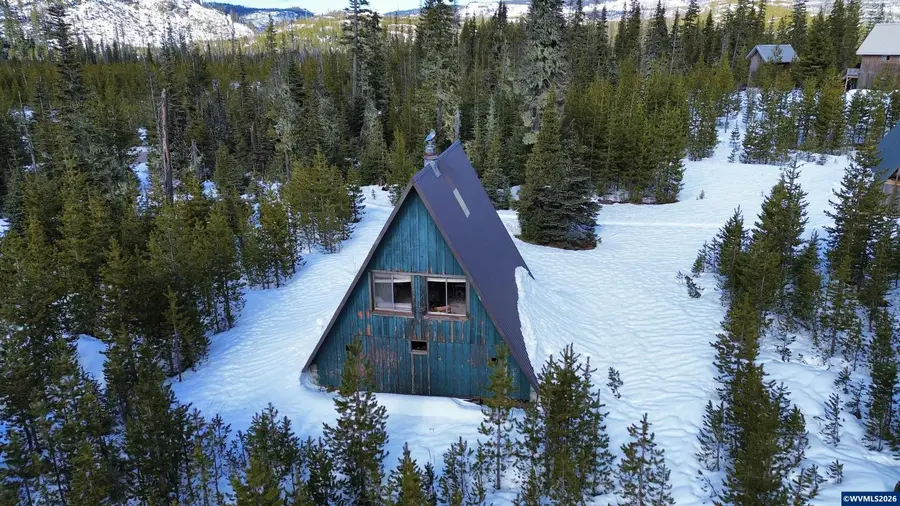 27605  Big Lake Rd, Sisters, OR 97759 - #3