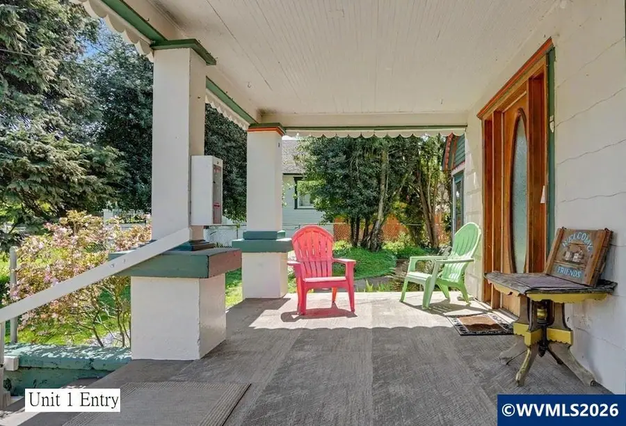 700 S Water St, Silverton, OR 97381 - #3