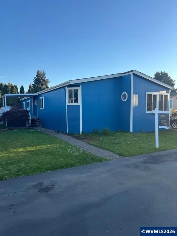 1400  Candlelight #174 Dr, Eugene, OR 97402