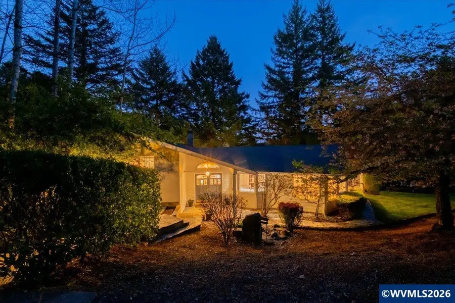 7955 NW Hope Dr, Corvallis, OR 97330 - #2