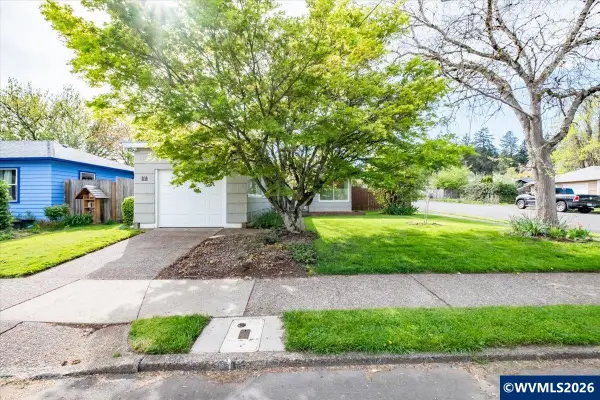 936 NW 34th St, Corvallis, OR 97330