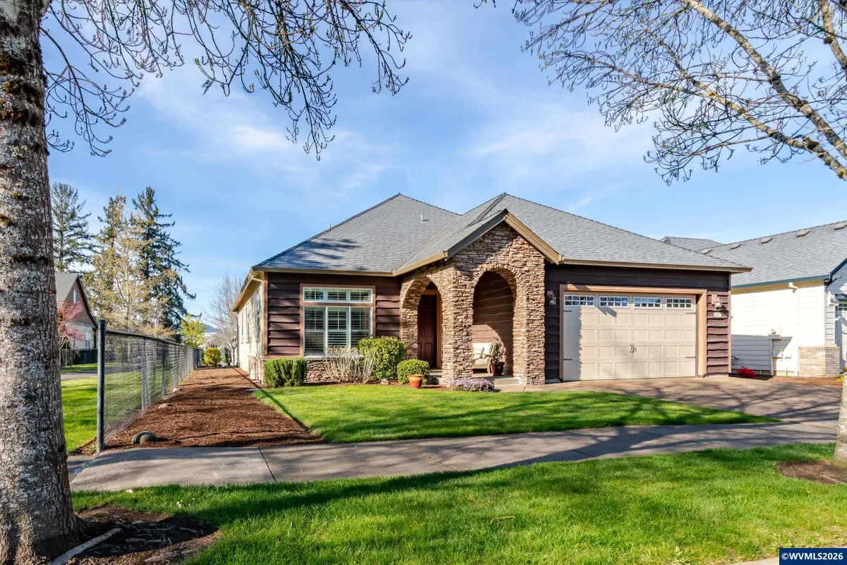 5001 SW Hollyhock Cir, Corvallis, OR 97333 - #1