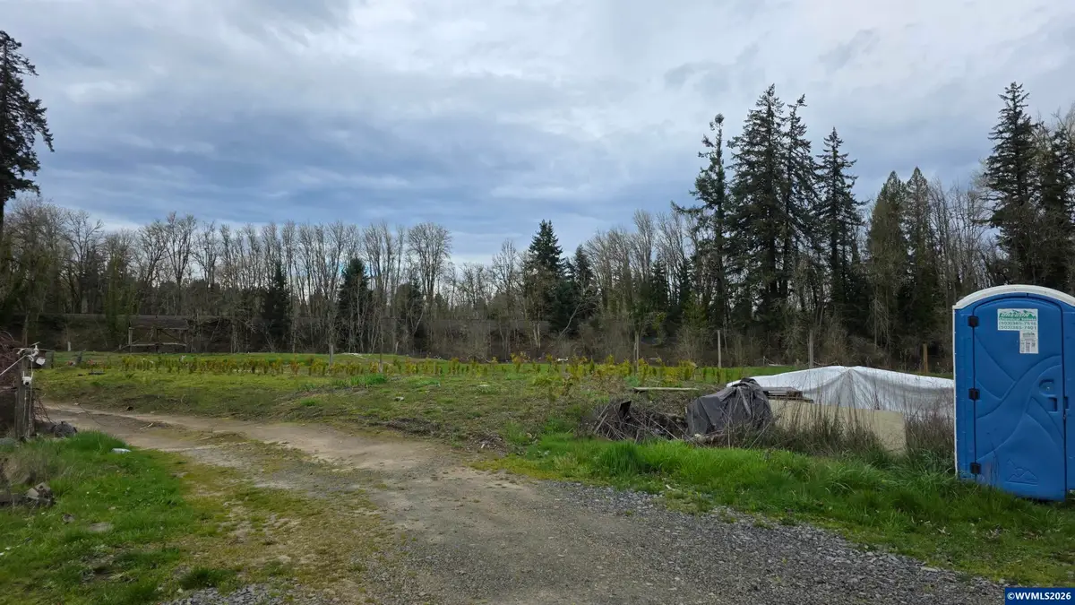 21757  99E Hwy NE, Aurora, OR 97002 - #1