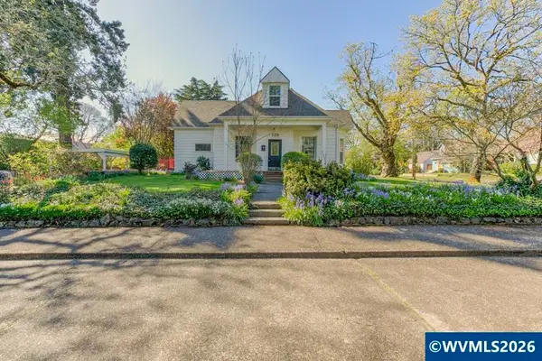 728  Wilbur St SE, Salem, OR 97302