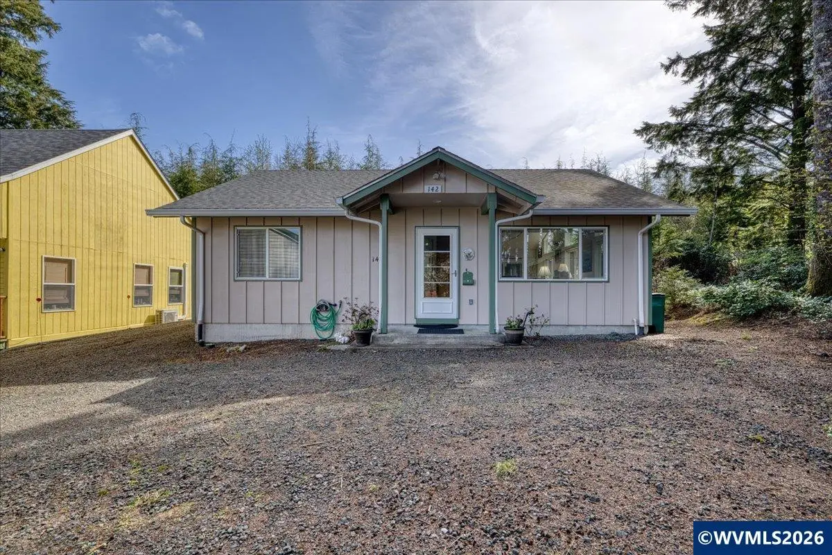 142 S Quadrant St, Rockaway Beach, OR 97201 - #1