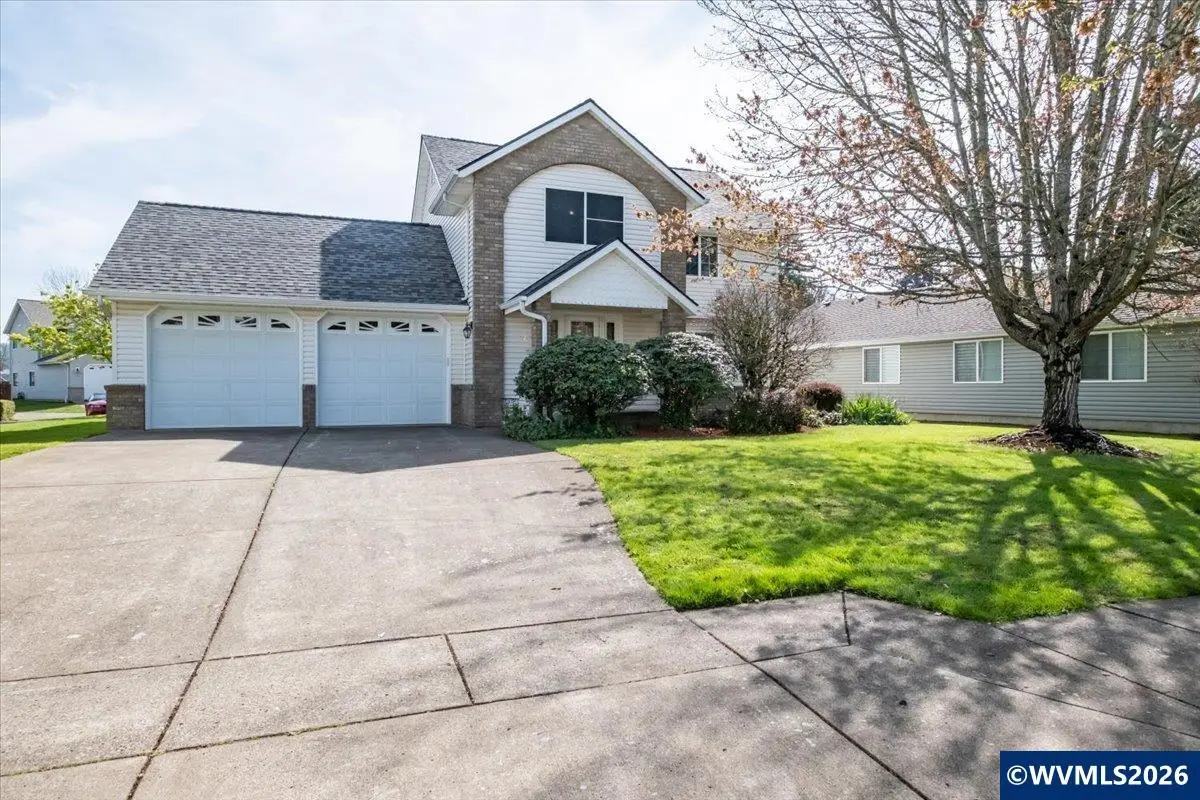 128  Weldwood Dr, Lebanon, OR 97355 - #1