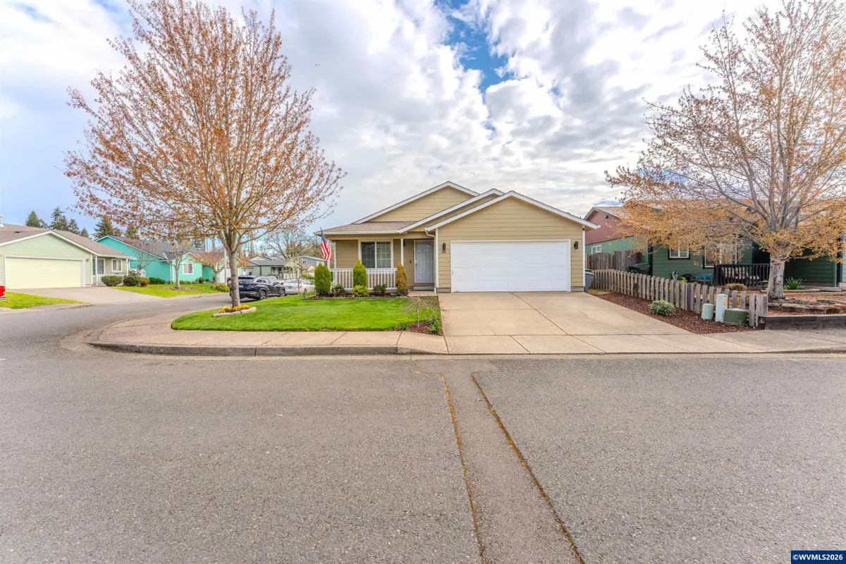 910  Kauai St SE, Salem, OR 97317 - #1