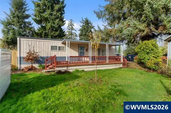 1905  Waverly Dr SE, Albany, OR 97322