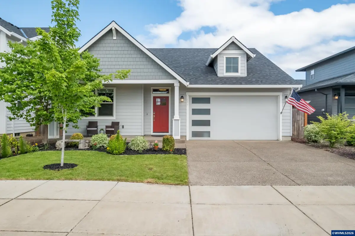 1531 SE Barberry Av, Dallas, OR 97338 - #1