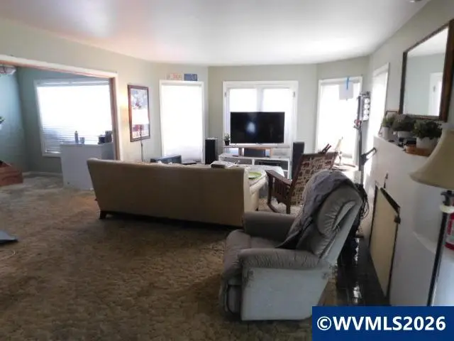 1875  20th St NE, Salem, OR 97301 - #3