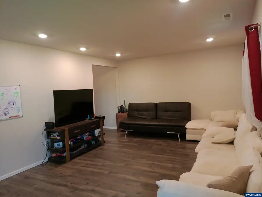 4777  Navigation Av NE, Salem, OR 97305 - #2