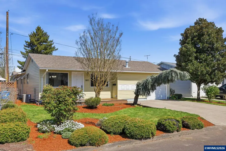 1383  Thompson Rd, Woodburn, OR 97071 - #2