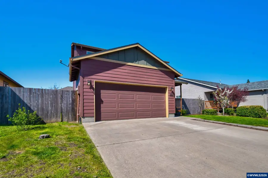 230 NW Sagan Lp, Sheridan, OR 97378 - #3