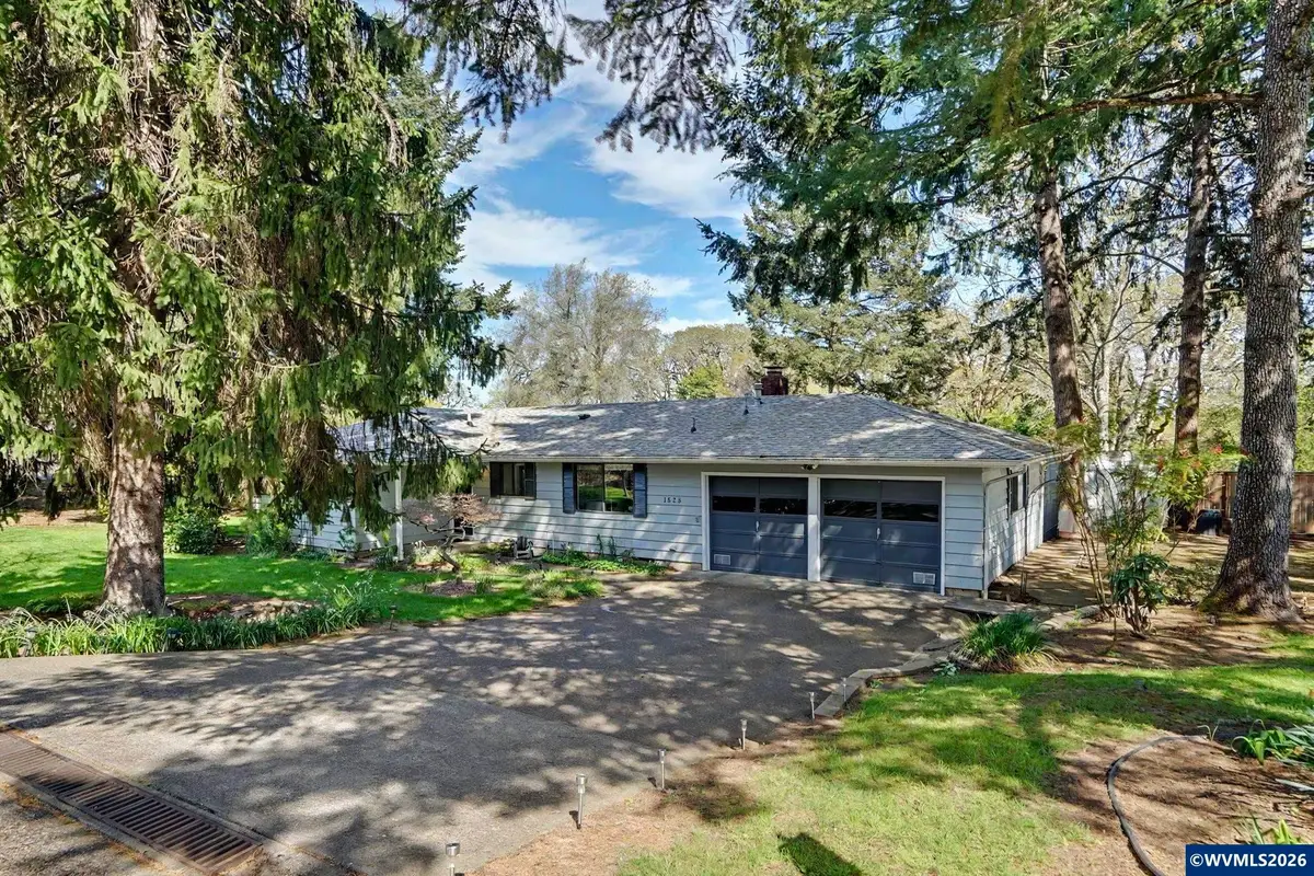 1525 NW Woodland Dr, Corvallis, OR 97330 - #1