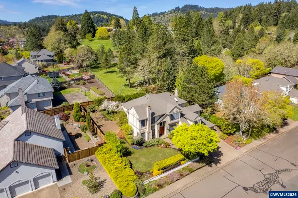 4396 NW Honeysuckle Dr, Corvallis, OR 97330