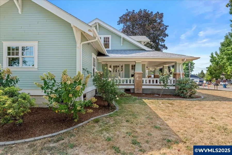 395 N Sheridan St, Mount Angel, OR 97362 - #3