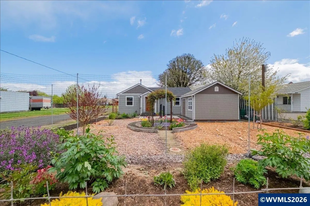 345 S 19th St, Philomath, OR 97370 - #1