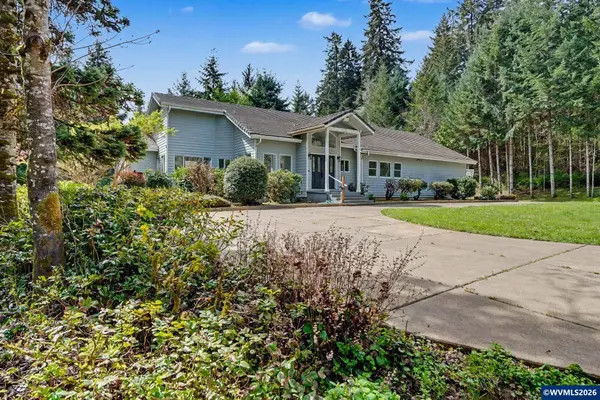 25100  Aurora Ln, Philomath, OR 97370
