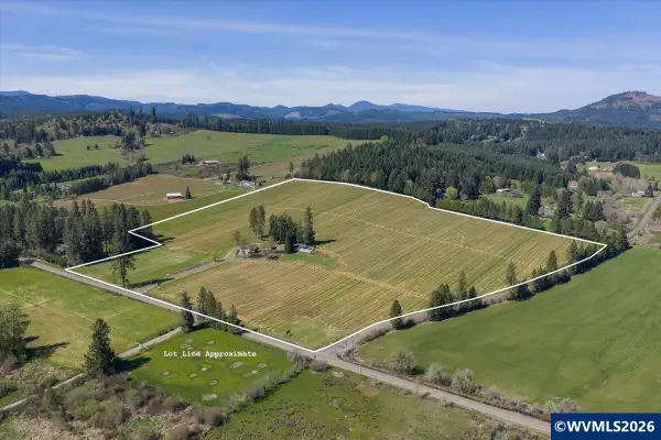 25357  High Pass Rd, Junction City, OR 97448