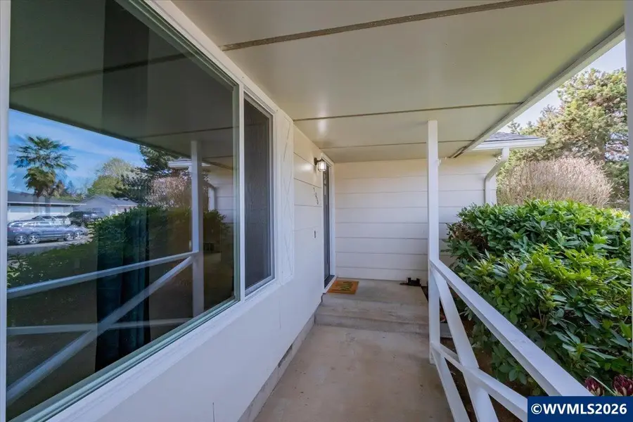 296  46th Av SE, Salem, OR 97317 - #2