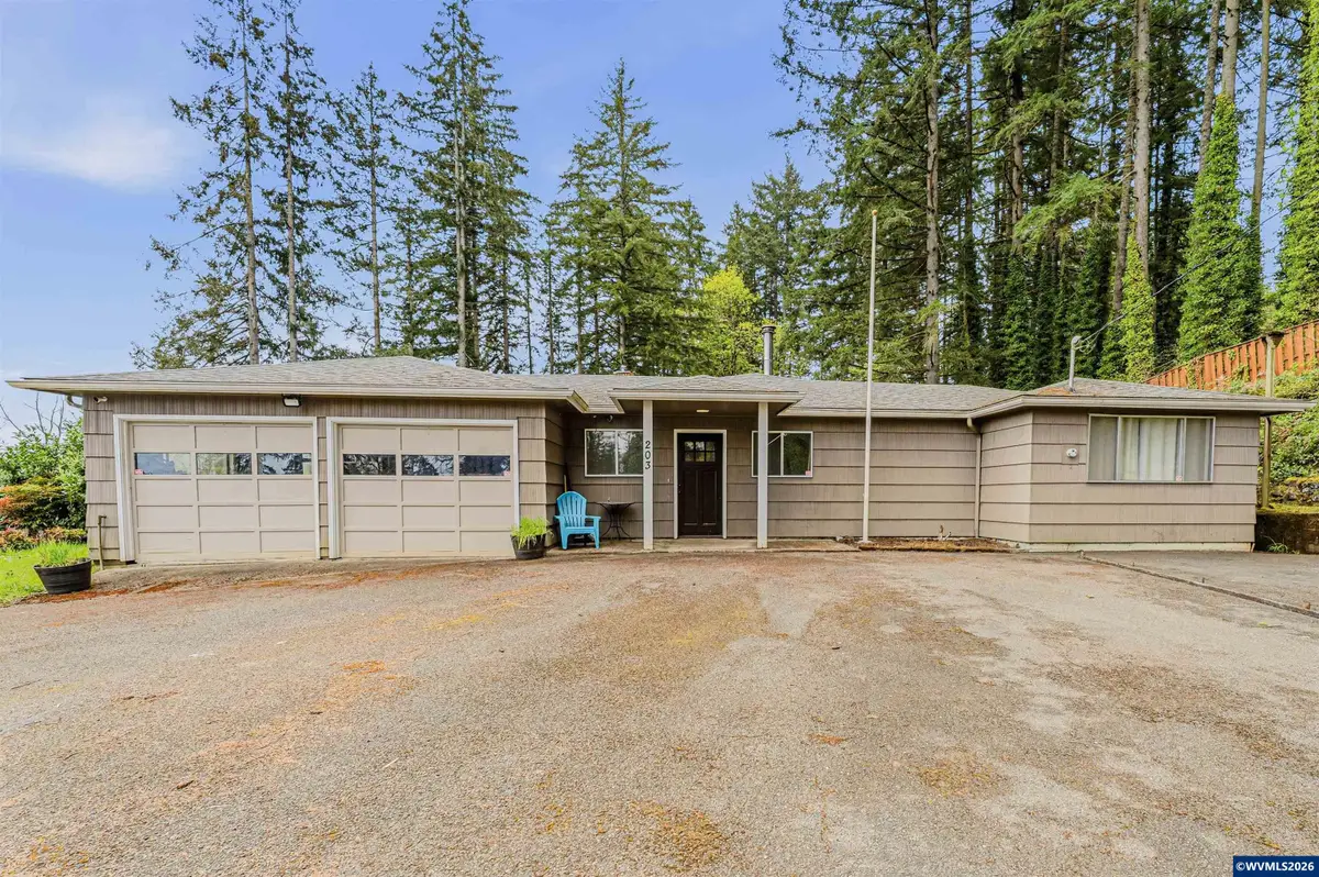 203  5th Av, Sweet Home, OR 97386 - #1