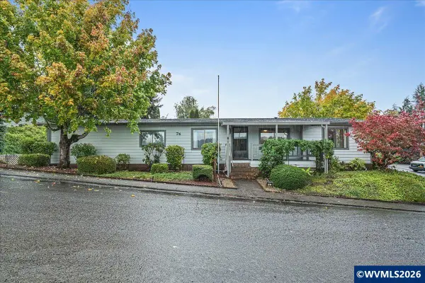 2120  Robins (#74) Ln SE, Salem, OR 97306