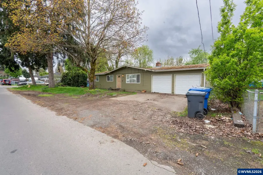 465  36th Av NE, Salem, OR 97305 - #2