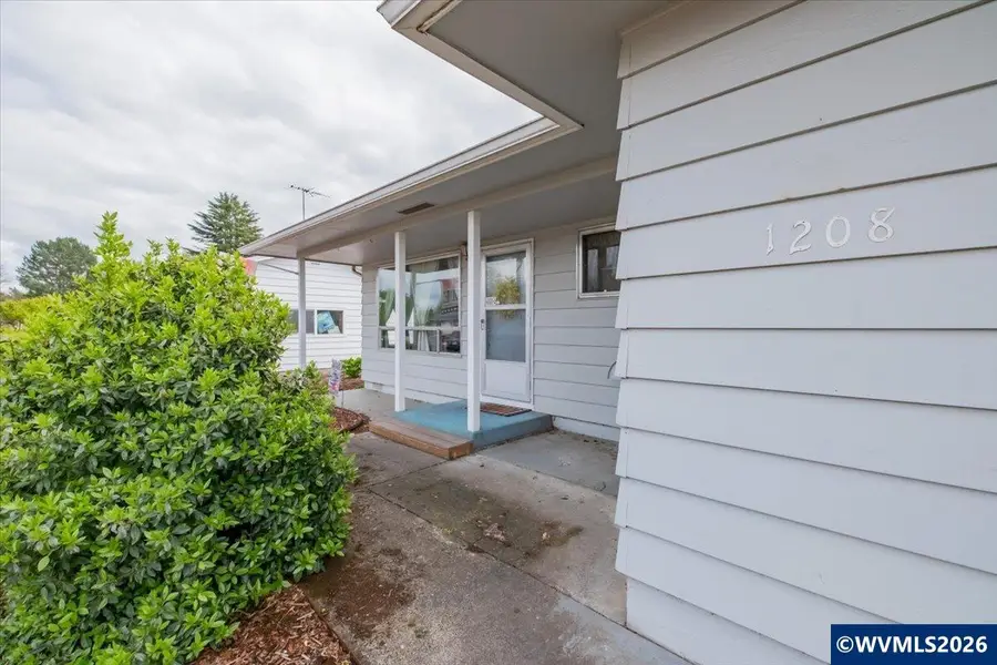 1208  28th Av SE, Albany, OR 97322 - #3