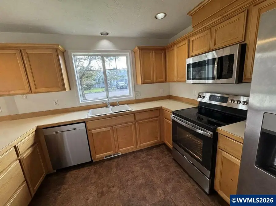 50  Evergreen Ct, Depoe Bay, OR 97341 - #2